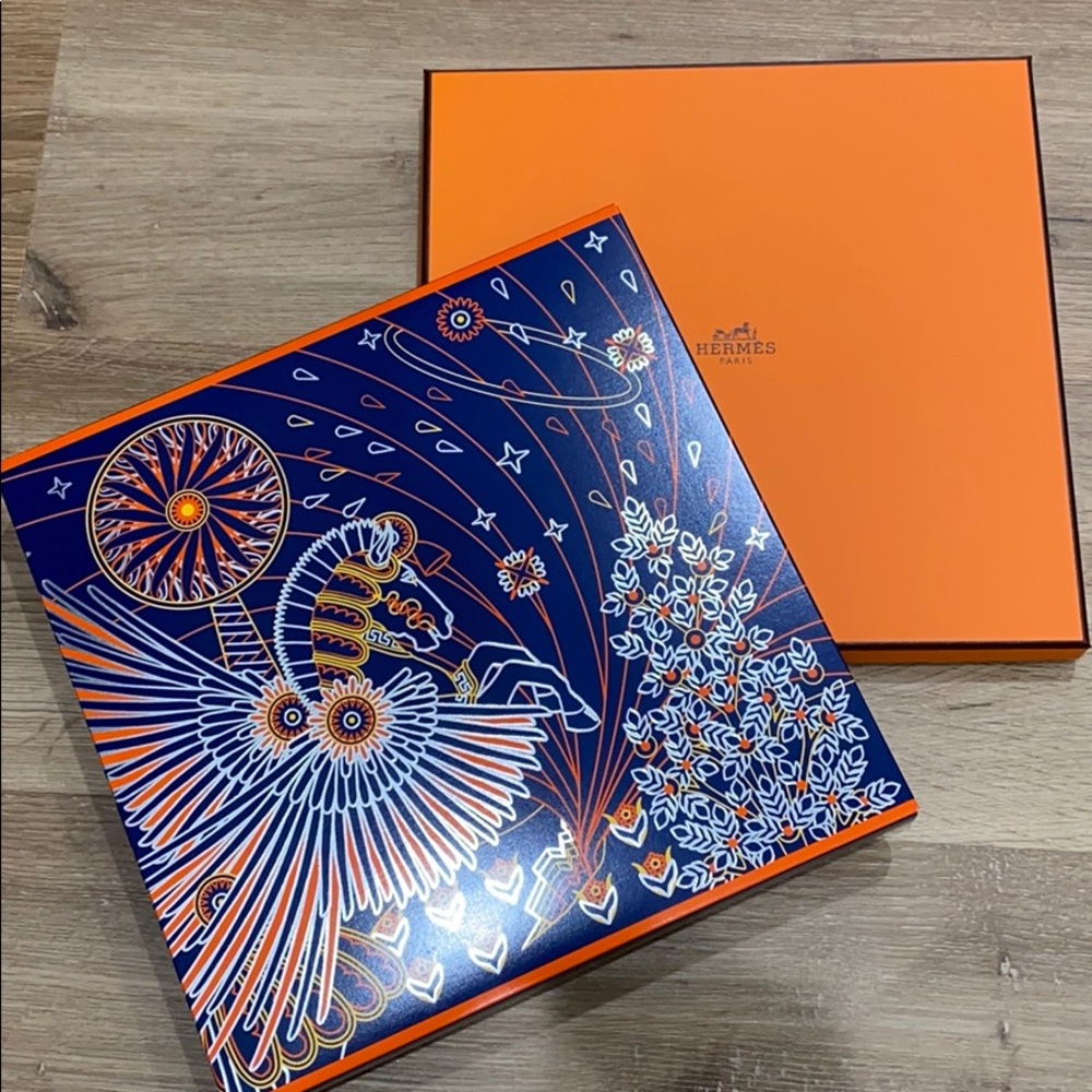 Hermes Special Edition empty 90cm X 90cm scarf box